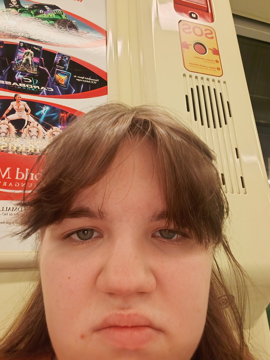 Samamarama's tweet photo. @Sapatanathei Had to use my own disappointed face cause nothing could convey how utterly unappreciative that fucker is https://t.co/00hAM4EHpB