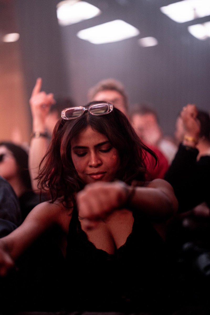 TMLwinter's tweet photo. Dancing the night away in the heart of Alpe d’Huez. Experience it for yourself at Tomorrowland Winter 2027. https://t.co/Y63cYEBPnt
