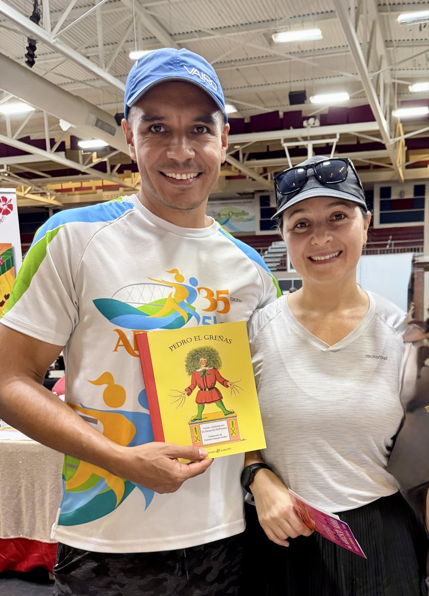 PatriciaSchaefR's tweet photo. #LaVida y #EdicionesScribaNYC presentan a #PedroElGreñas el primer #comic en la historia de la literatura universal. A la venta en Amazon y por mensaje directo ❤️ #cuento #verso #cuentoclasico #DerStruwwelpeter #HeinrichHoffmann #vida #paz #salud #respeto #felicidad #fe https://t.co/jjsqFsAhiq