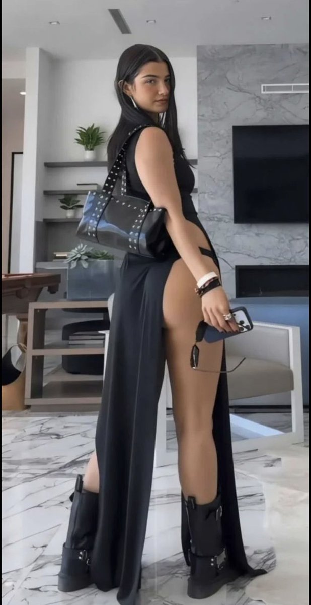 AlexWasHere44's tweet photo. Hey lil bro💕💕 
 
Dm to goon so we can get milked and drained like the little cum cows 🌀🌀

#wankchat #goon #gooner #goonette #gooning #nsfw #nsfwtwt #nudes #horny #dmopen #dm https://t.co/gv6uNzU3C2