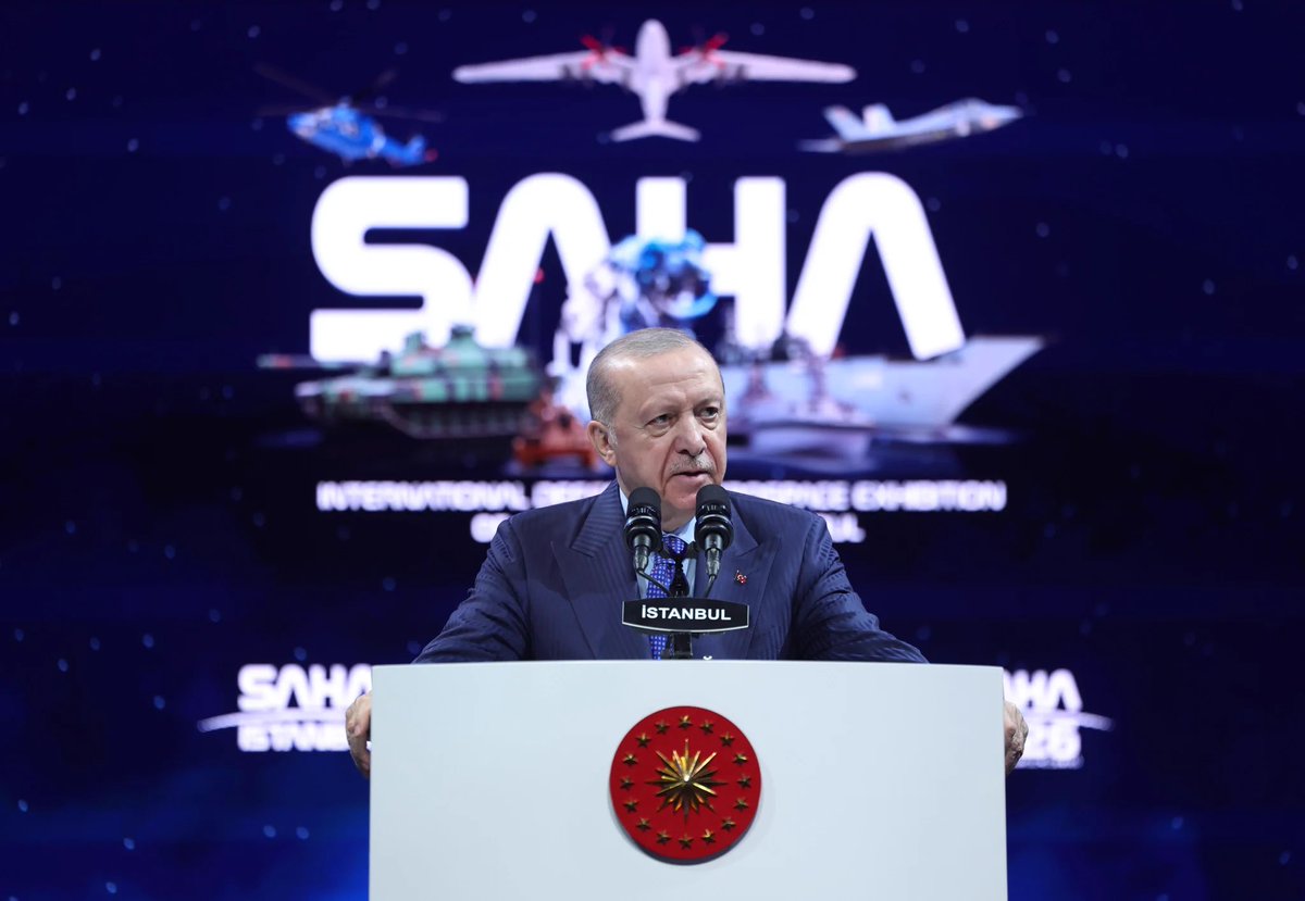 ajansmuhbir1923's tweet photo. Erdoğan: "Türkiye'nin uzay yarışında geri kalmasında asla müsaade etmedik.” https://t.co/wXEl4XLYLv