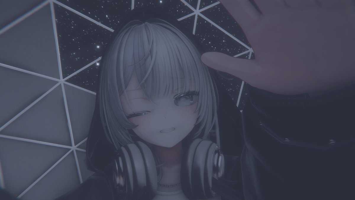Taisengame95's tweet photo. 「この世界に色彩は不要。」「よるとうげ -Yorutouge-」に行ってきたよ～
灰と黒が強調された世界で自分のアバターとも会っててお気に入りワールドなりそ、、
よるとうげは溶けて混ざってという説明のとおりおもちゃ箱をひっくり返したようなライブワールドで楽しかった～
じゃあみんなおやすみなさい https://t.co/HtQb7k6g98