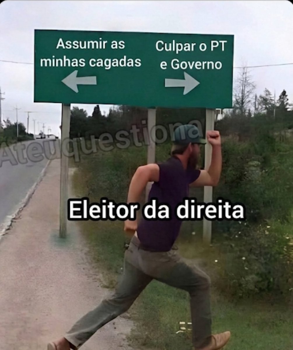 Cattinho_'s tweet photo. desenhando https://t.co/12X5UdUkf8