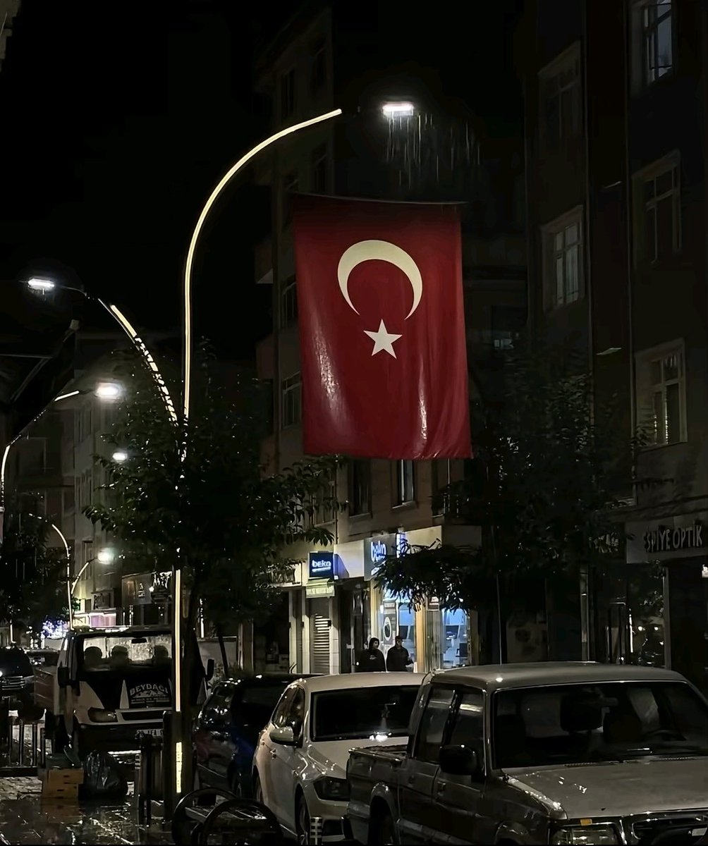 turkcuilke's tweet photo. Sırılsıklam aşığız. https://t.co/xIqD4HRkMW