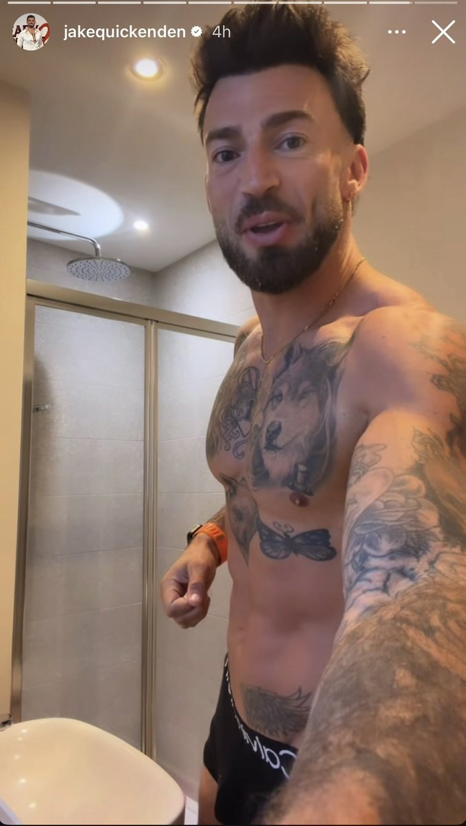 BritishWankBank's tweet photo. Jake Quickenden is such a slut 💪🏼🍆 https://t.co/BfOVDAy2Ta