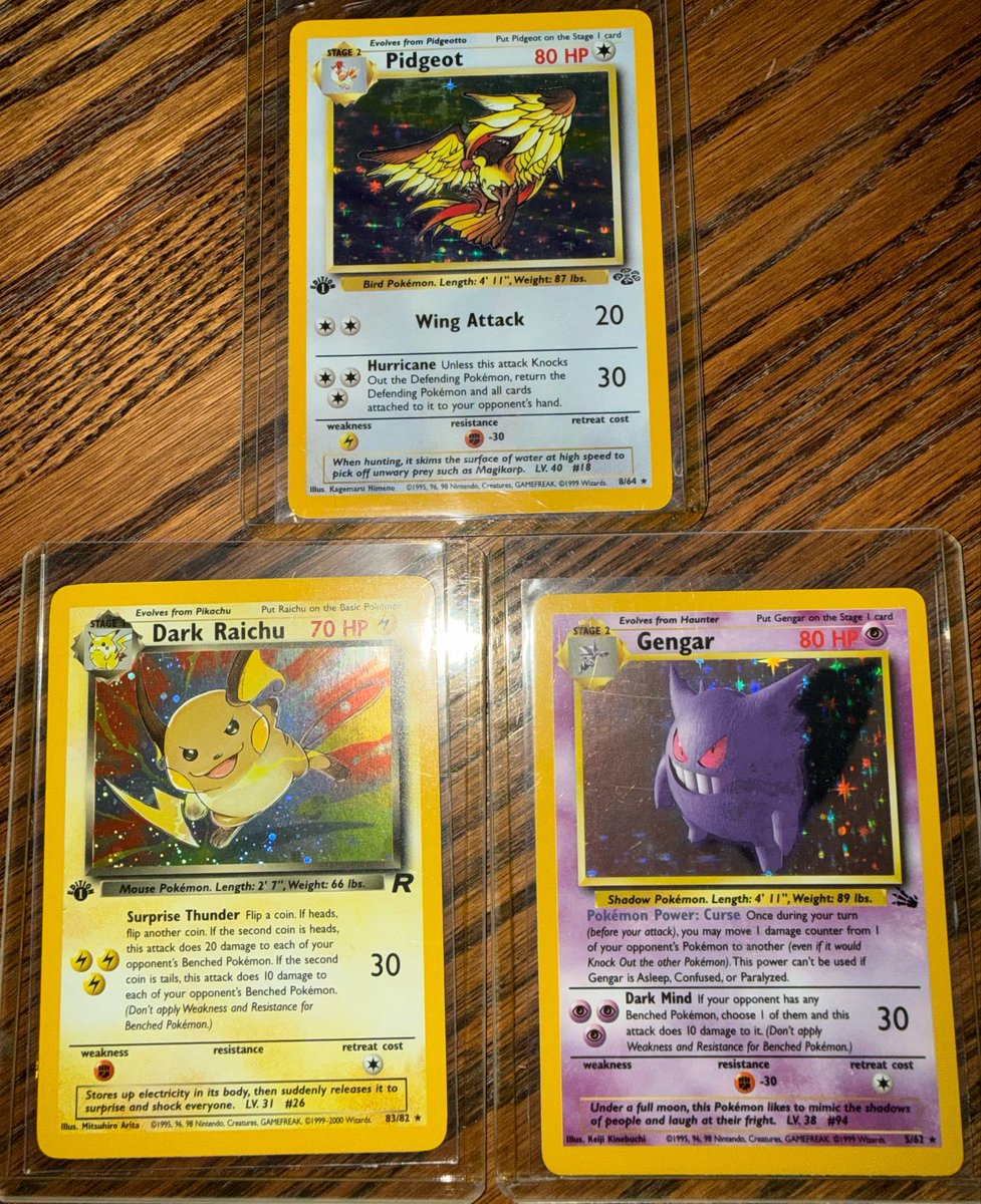 Attach's tweet photo. More Pokémon cards I found from the collection

Are any of these good? https://t.co/oflG0RgHeV