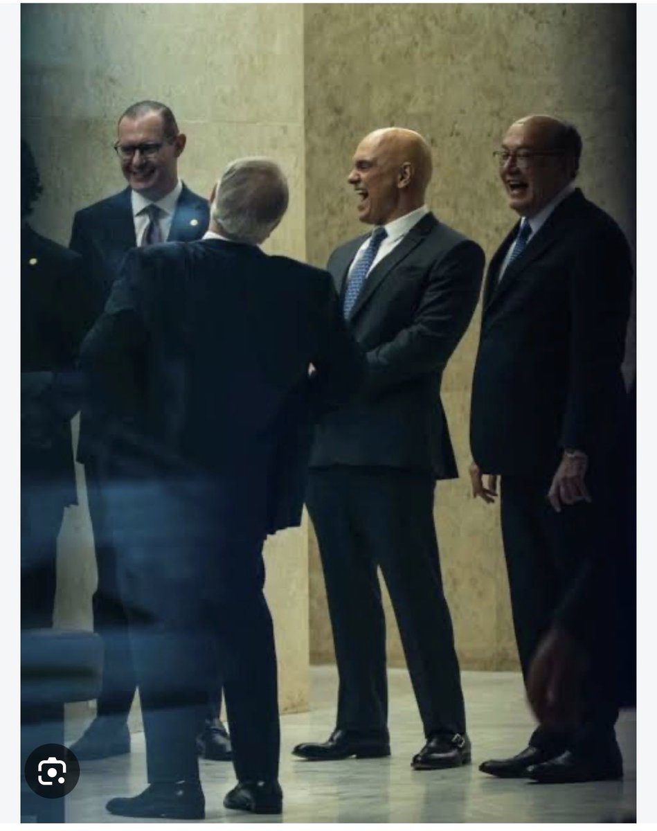 Pedro_ottoni's tweet photo. O brasileiro votou com essa imagem na cabeça. https://t.co/uJqThi9M1d