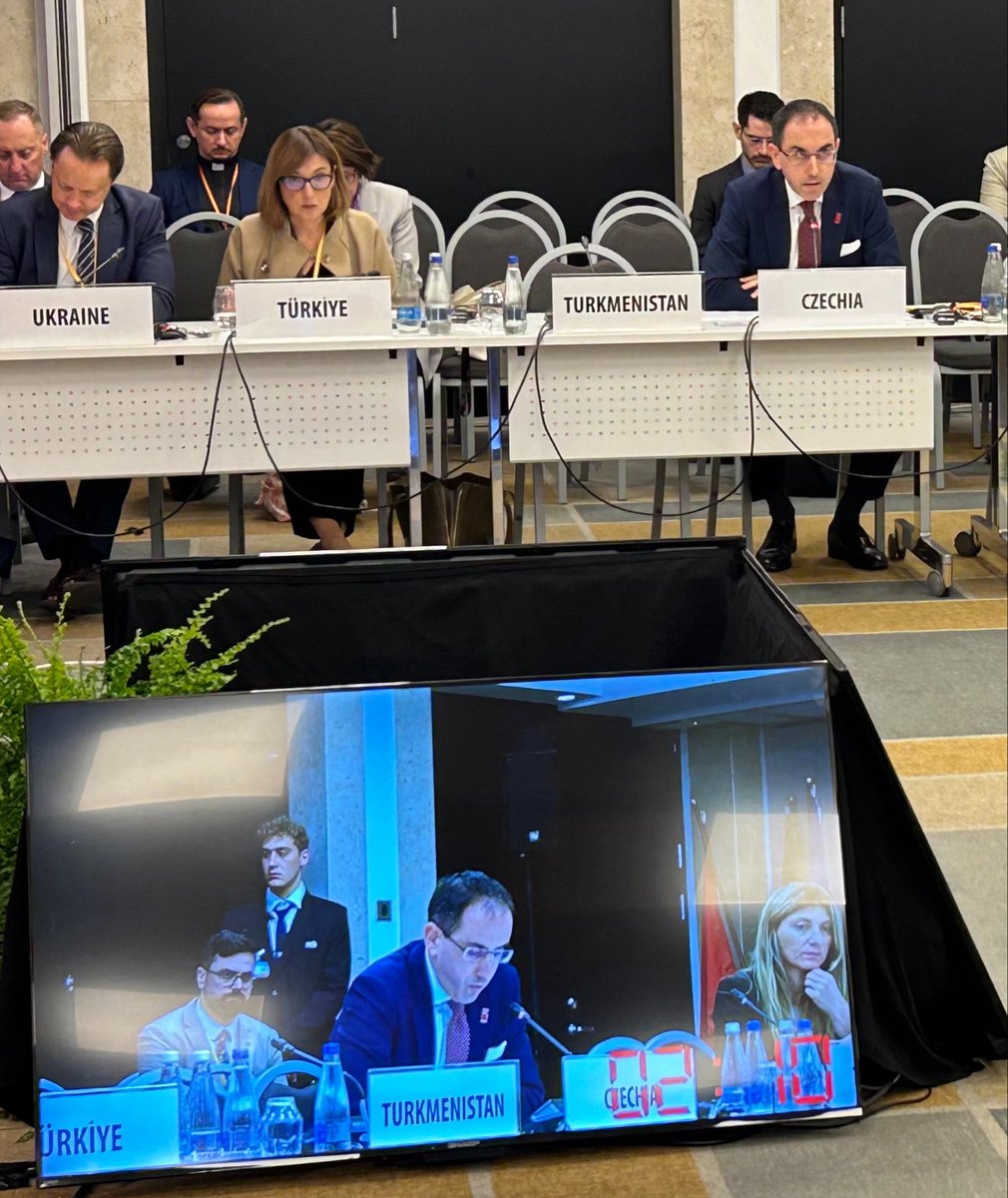 CZMissionVienna's tweet photo. At the #2026WHDC Ambassador @HonzaMarian voiced support for @OSCE autonomous institutions  @osce_odihr, @OSCE_RFoM and @oscehcnm &amp; @SwitzerlandOSCE Special Representatives. 
Furthermore 🇨🇿 condemns immense human suffering caused by Russia in Ukraine. 🇨🇿 stands firmly with 🇺🇦 https://t.co/gEDhJrwYAP