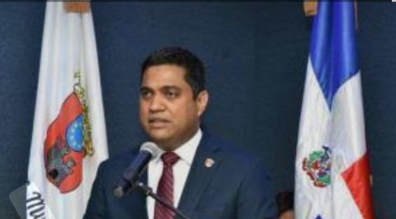 React24online's tweet photo. 🚨🇭🇹🇩🇴 Après le 4-1, le ministre dominicain des Sports Kelvin Cruz exige des excuses de Wilson Isidor et Duckens Nazon.
​Quand l'incapacité d'accepter une défaite sportive se transforme en surenchère politique.
​🔎 sur REACT24 :
​#Haiti #Grenadiers #CONCACAF #KelvinCruz #REACT24 https://t.co/ifd1MAPIuF