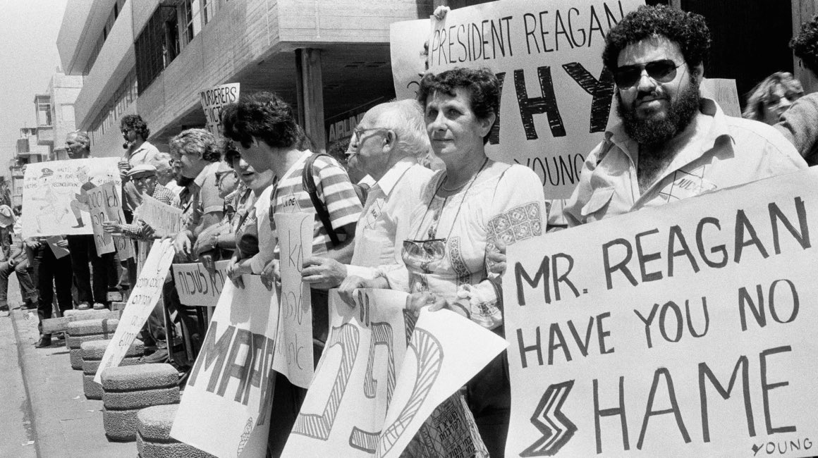 MWpatriot01's tweet photo. You gotta love how the Democrats think everybody has a really short memory. Every Republican nominee basically since Goldwater the left has called a Nazi. https://t.co/ipPIghwM5v