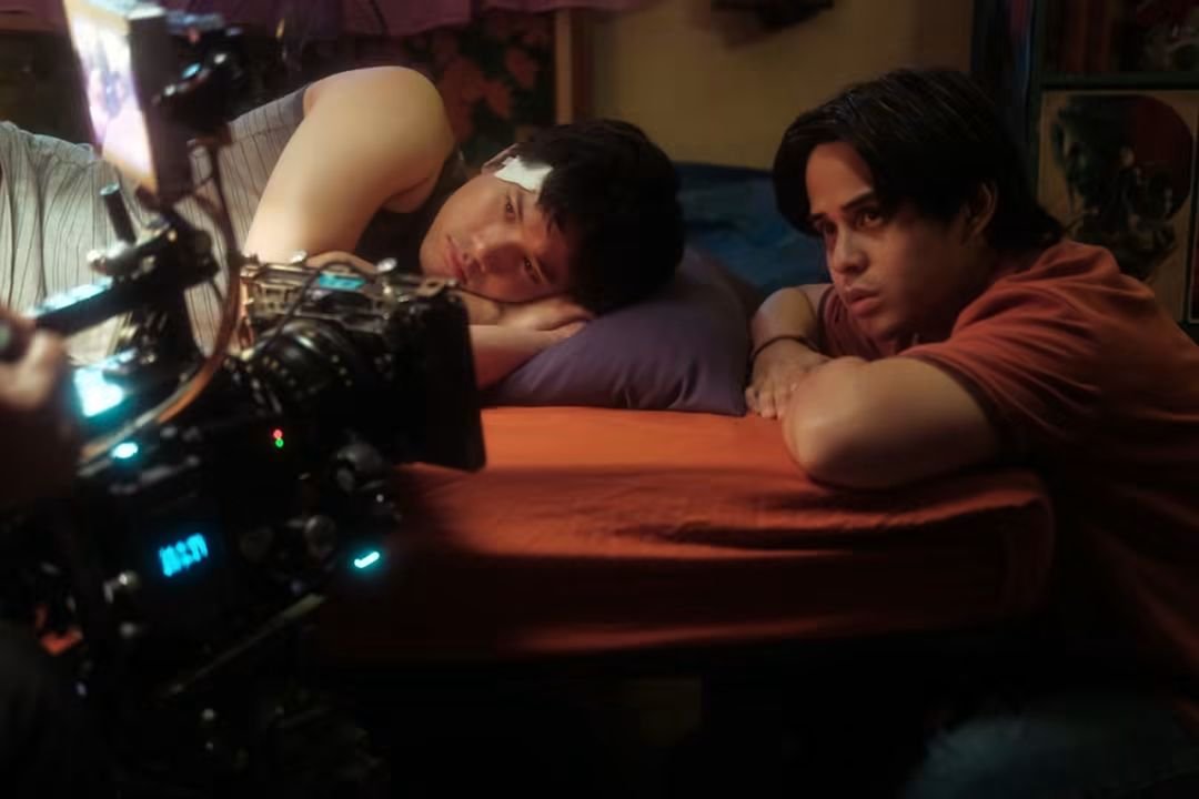 PATAY6UTOM's tweet photo. how many times did art watch tristan sleep https://t.co/On67HMl1EY