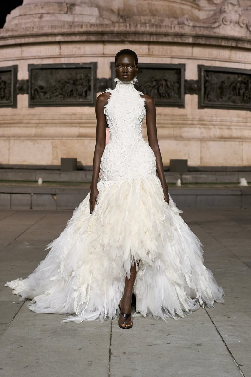 laftcouture's tweet photo. Matières Fécales Spring 2027 https://t.co/gtAZkGmcDH