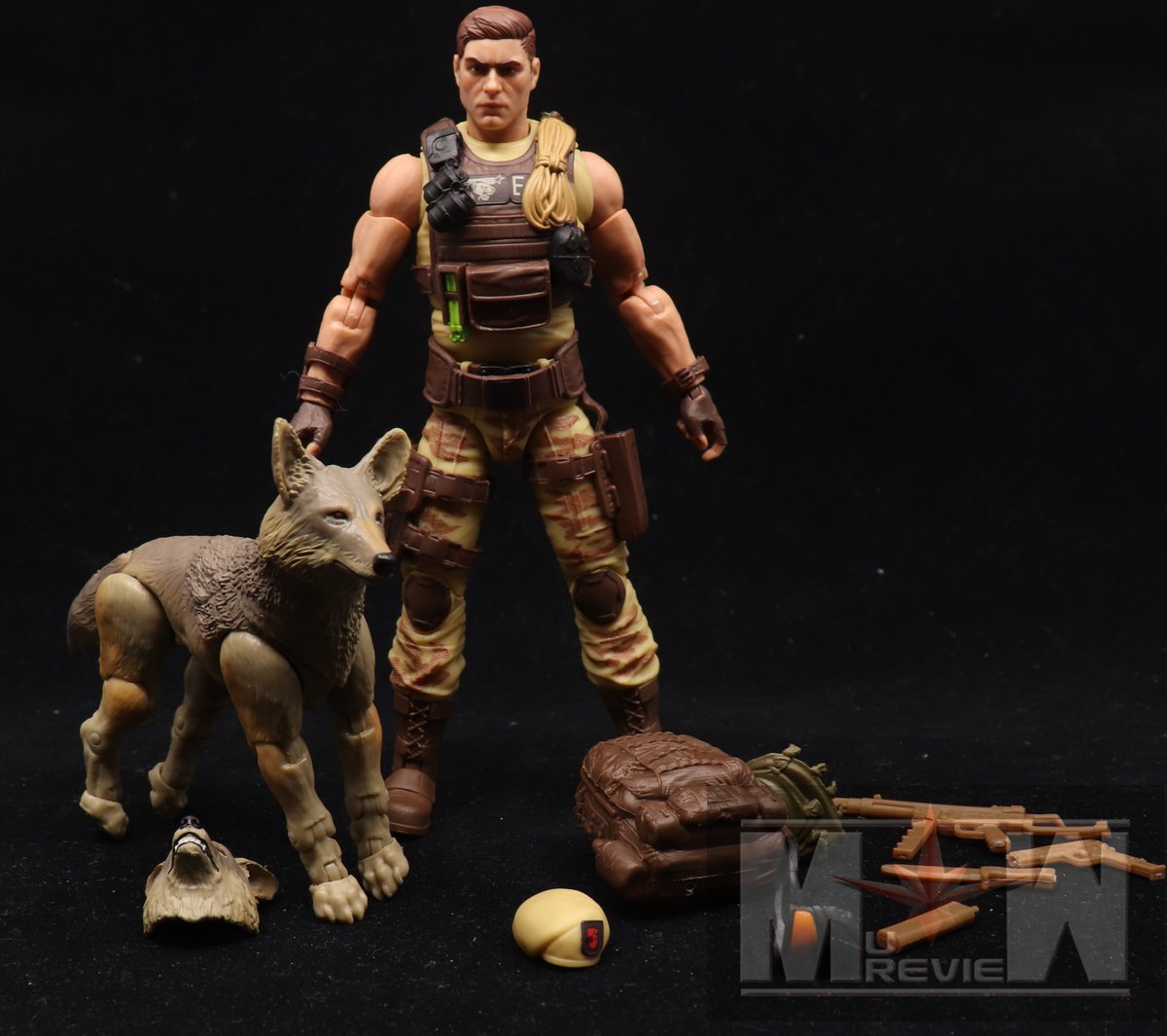 MUReview's tweet photo. G.I. Joe Classified #217 Dusty V2 and Sandstorm
@hasbro #hasbrotoypic #toyphotography #gijoe #yojoe @hasbropulse @gijoe @gijoeofficial #dusty #dustyandsandstorm #dustyv2 #deserttrooper   Recommend. Sold out but eventually available for $51.99  https://t.co/EFVa4Ebsx0 https://t.co/dJeFAVepAk