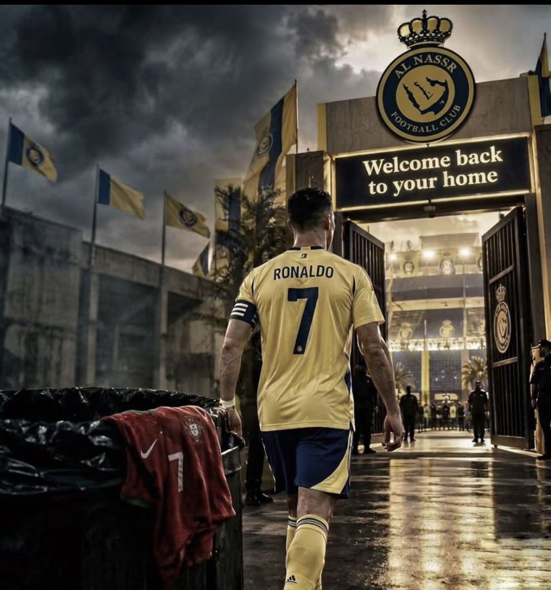 Sino__7's tweet photo. @AlNassrFC 💛💙 https://t.co/FaZFHt99hj