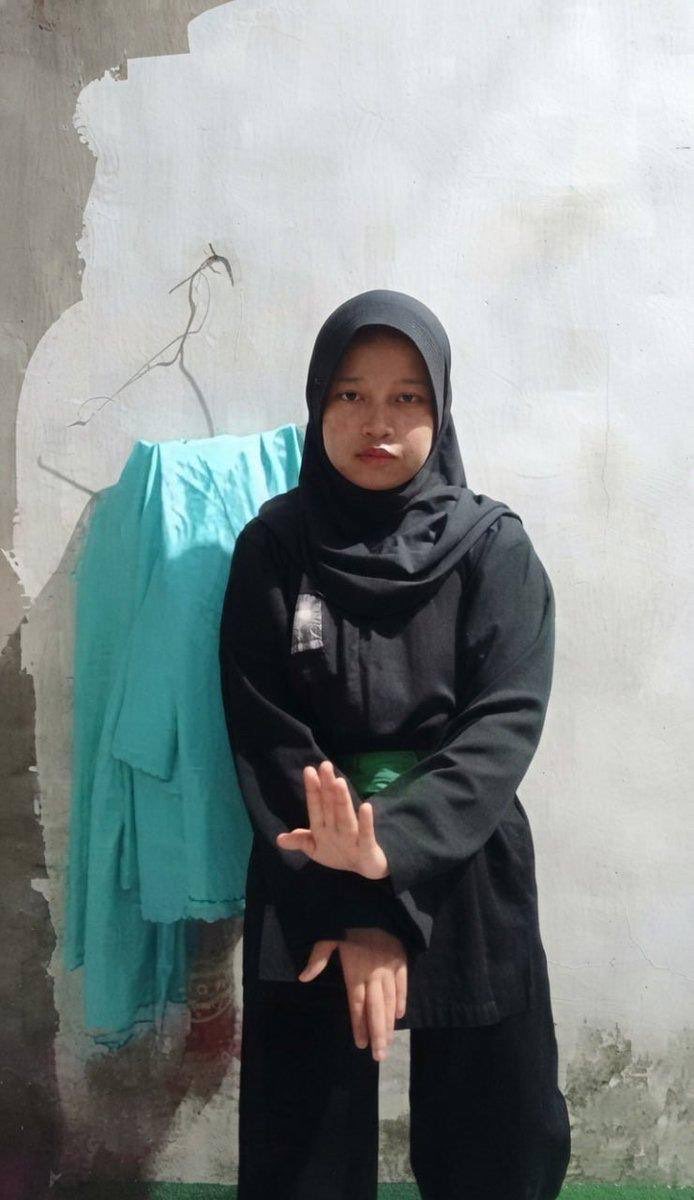 revanln's tweet photo. Psht yang lagi viral
▶️ https://t.co/M6MDrQimj7 https://t.co/Ek4GKZQ9j9