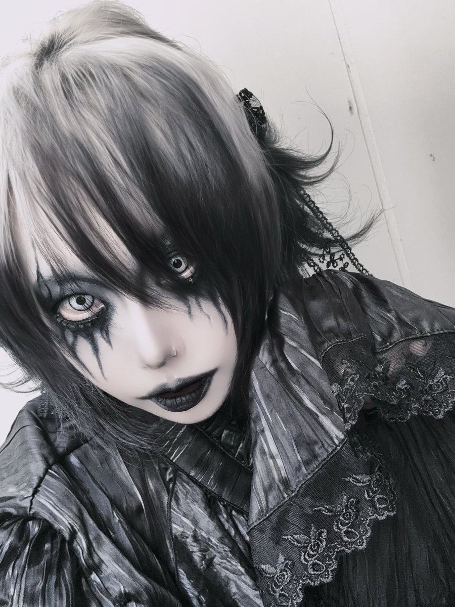 KAMI_DEADBOY's tweet photo. https://t.co/541LYKiFIX