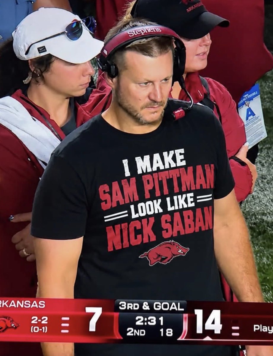 Stumoney85's tweet photo. Pretty accurate ... rather have the teddy bear coach! BP for sure https://t.co/ONsgEGot2g
