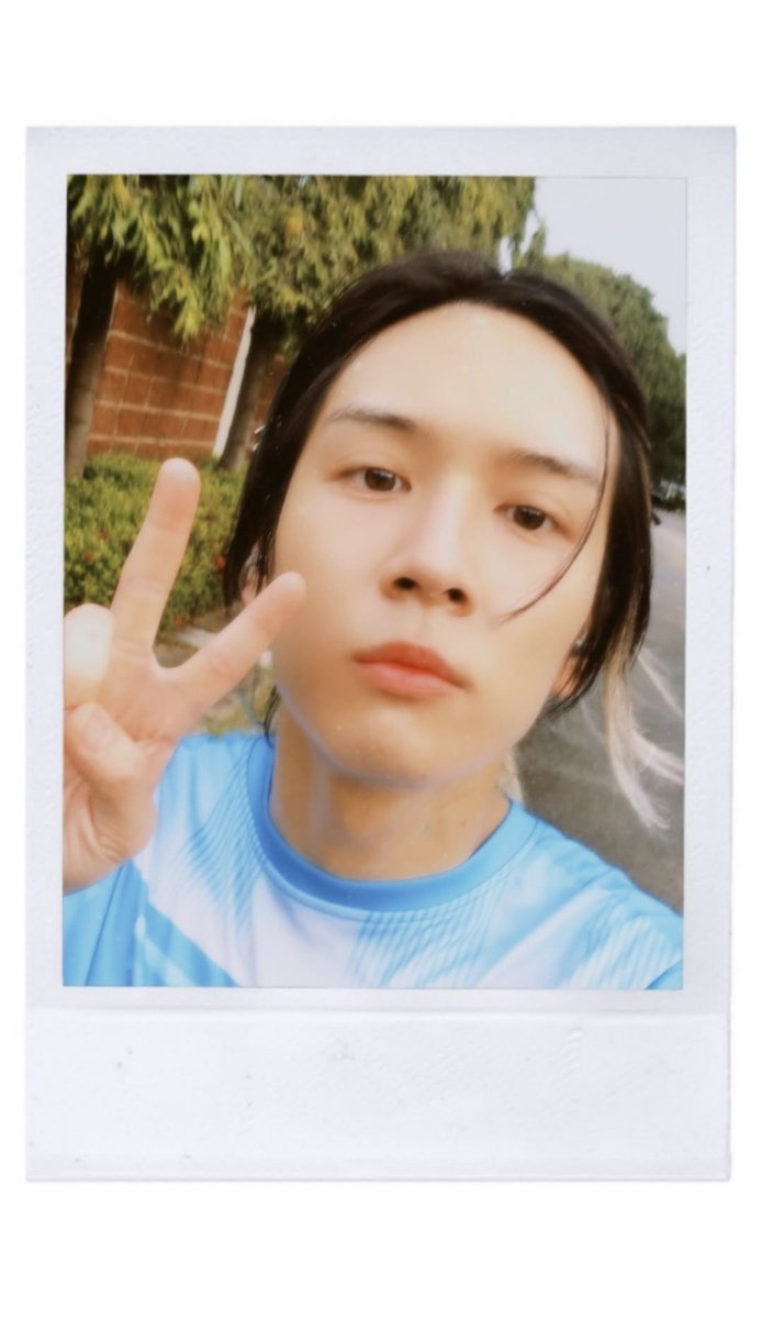 ThanaponBrasil_'s tweet photo. 📸 | 05.10.26 | Pon em seu Story do IG.
©️ | IG: thana_pon
🔗: https://t.co/xigaSsUCBo
#PonThanapon #boubou #WinWind https://t.co/nJlDGdqEZJ