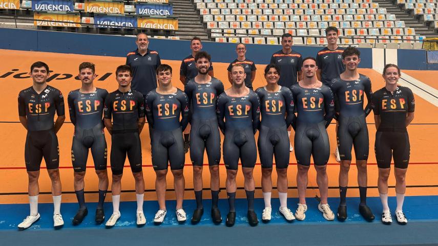 _FCIB's tweet photo. CAÑELLAS Y LOS HERMANOS BENNASSAR, CONVOCADOS PARA EL MUNDIAL DE PISTA DE SHANGHÁI

El ciclismo balear volverá a estar representado al más alto nivel internacional con la presencia de Xavi Cañellas, Joan Martí Bennassar y Francesc Bennassar...

INFO en Instagram y Facebook. https://t.co/ySJYcyOIKQ