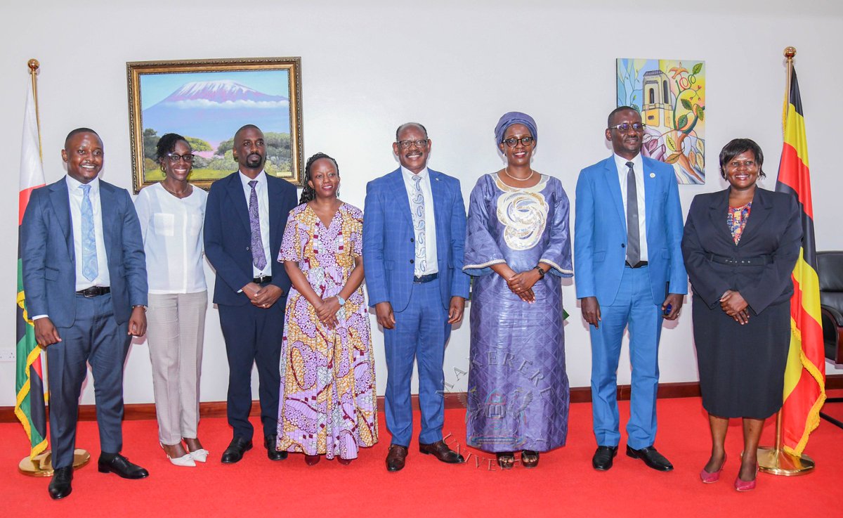 Makerere's tweet photo. Earlier today, the VC @ProfNawangwe hosted Mrs. Anne Twinomugisha Muhairwe (@AnneTwino) the Deputy Inspector General of Government @IGGUganda and Acting President of the African Ombudsman and Mediators Association (AOMA) together with her delegation. 

They discussed the Ombuds Day theme Ombuds: Office of Options, the university's successful reconciliation-based conflict resolution, ongoing infrastructure projects, and a renewed commitment to institutional partnership.

See details: https://t.co/AD5KL6p4Bc