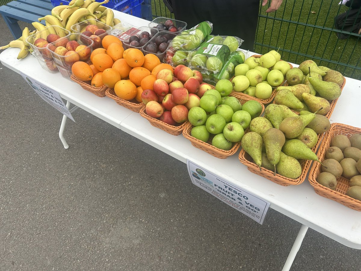 YewTreeSandwell's tweet photo. We hope you enjoyed our first @Tesco pop up FREE fruit shop this year. 

Thanks to £9k of funding for fruit and veg, we hope to provide this as often as possible alongside curriculum activities. https://t.co/96wtu0uMDk
