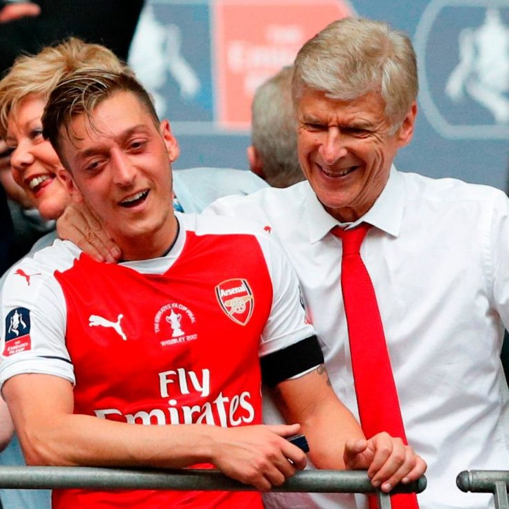 Gunnersc0m's tweet photo. Happy 38th birthday to @M10! For the creativity. For the assists. For the unforgettable moments. Thank you Mesut. https://t.co/YtREHRCOoz