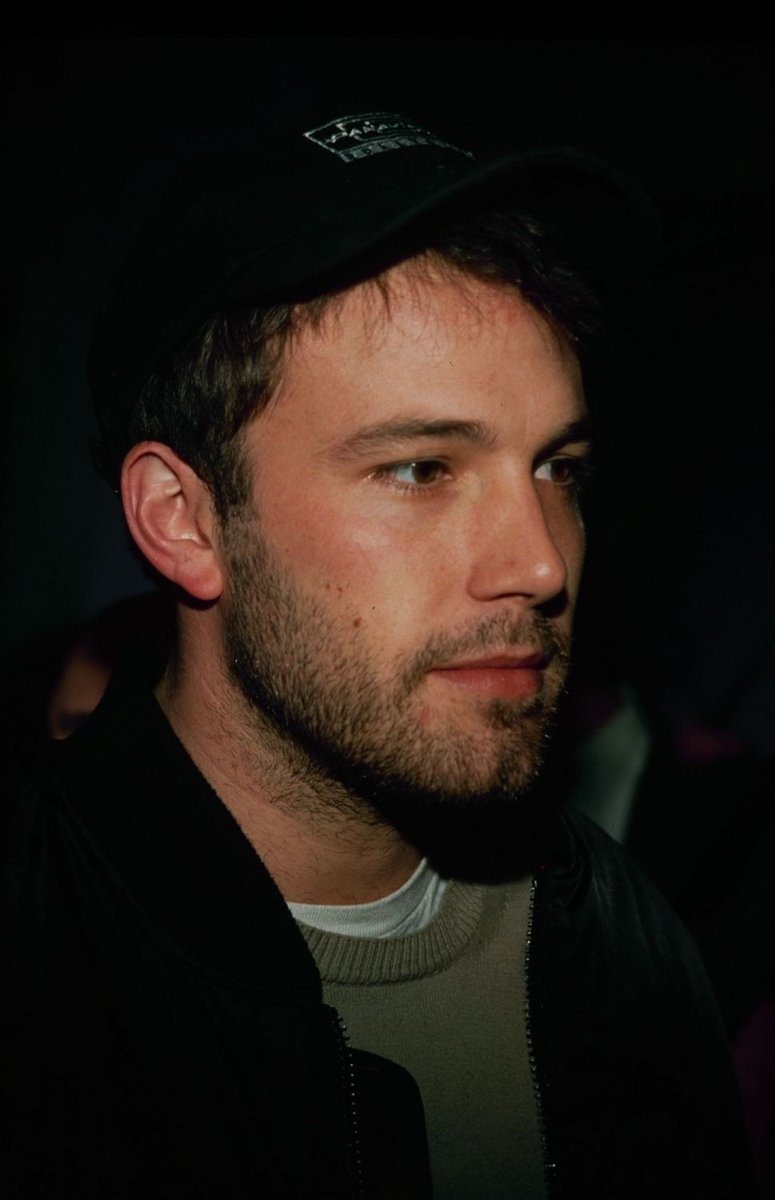 IHaveChuckie's tweet photo. Ben Affleck https://t.co/d2W5K4xhJh