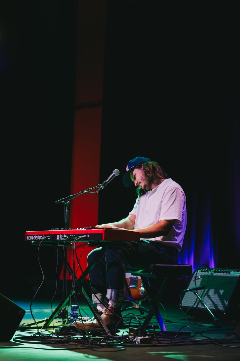 MFNowhere's tweet photo. Thanks 2 the fine folks in #LondonON for coming out. @AeolianHall was a great time... Opening show of the @LoganStaats Ontario Tour. 🍁 🍂 
📸 by @janinevphoto #mfnowhere #livemusic https://t.co/Ws7uDsKA0J