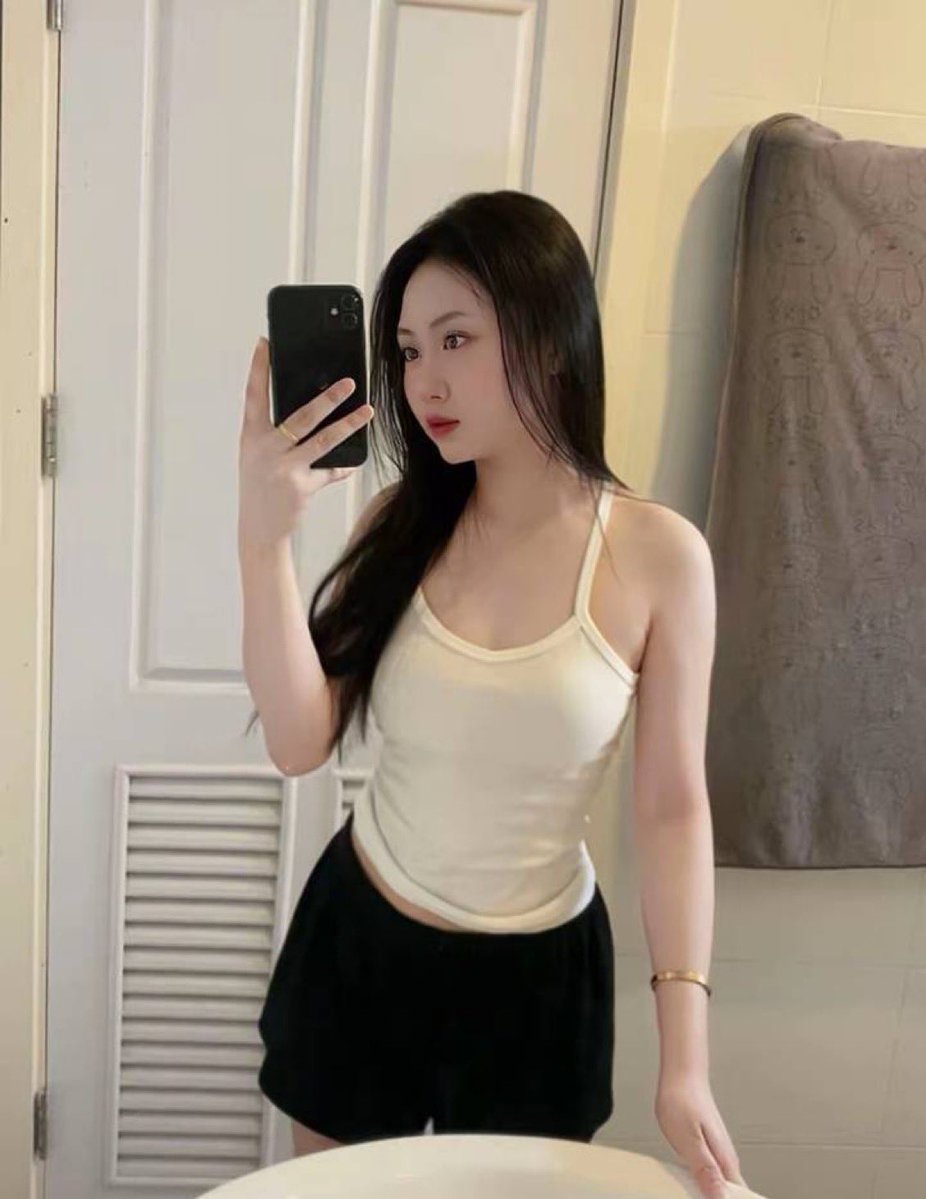 DonnetteDej1e's tweet photo. 🌷โจทย์: รถวิ่งด้วยความเร็ว 20 m/s เป็นเวลา 5 วินาที ระยะทางเท่าไหร่?

𝐋𝐈𝐍𝐄🆔77m8m
https://t.co/OEIdoakrhN

#รับงานนครสวรรค์ รับงานนครสวรรค์
#รับงานราชบุรี รับงานราชบุรี
#รับงานสุราษฎร์ธานี รับงานสุราษฎร์ธานี
#รับงานกาญจนบุรี รับงานกาญจนบุรี
#รับงานเชียงราย รับงานเชียงราย https://t.co/tcOdY9nr8P