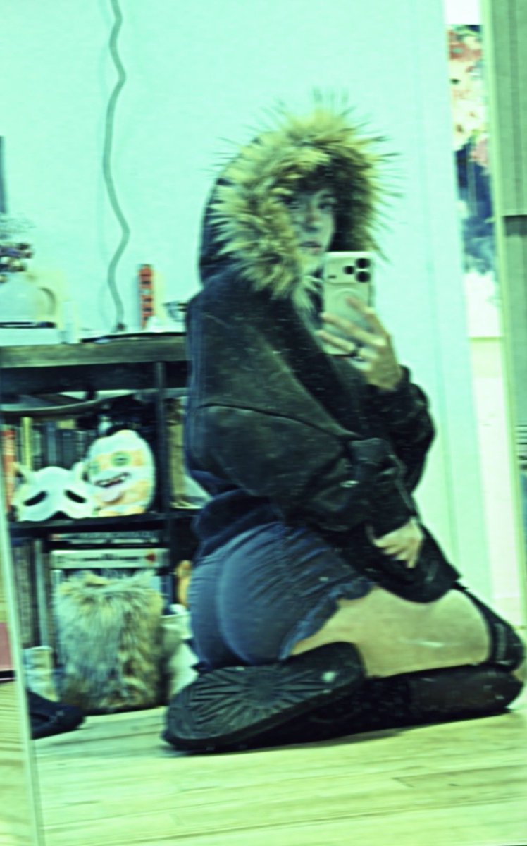 Snookiepiies's tweet photo. what’s up? 
#ftm #femboy #prettyboy https://t.co/jFgzSNTaxt