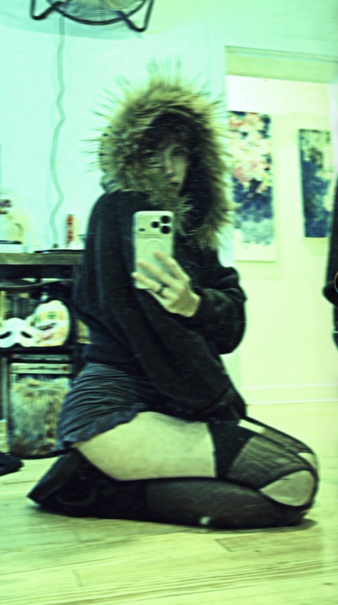 Snookiepiies's tweet photo. what’s up? 
#ftm #femboy #prettyboy https://t.co/jFgzSNTaxt
