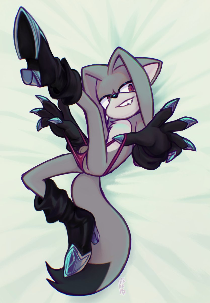 HekkBlank's tweet photo. Paws/Boots Blackwood Body Pillow (18+) https://t.co/RmhCYsZTwN
