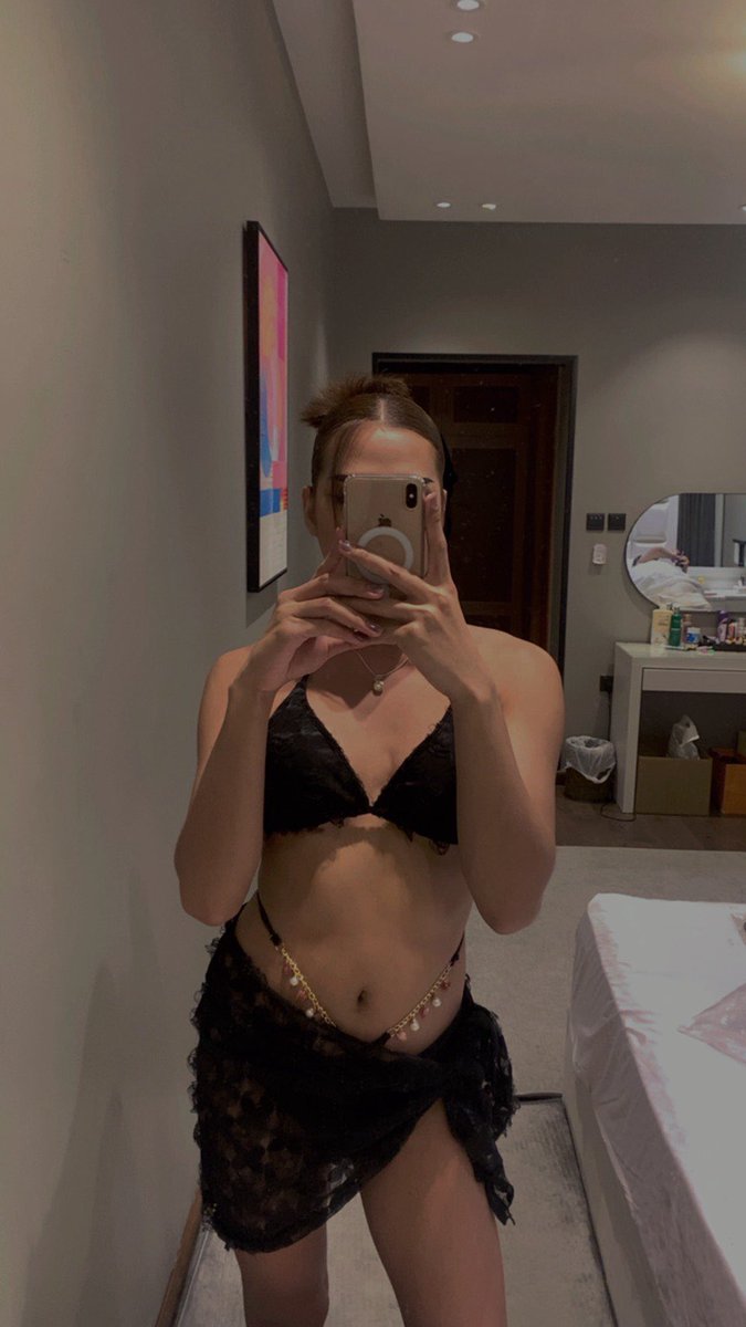 csetelty's tweet photo. #ladyboy_riyadh
#ladyboy_both_in_riyadh.
#ladyboy_saudi https://t.co/3F4hBoeV5x