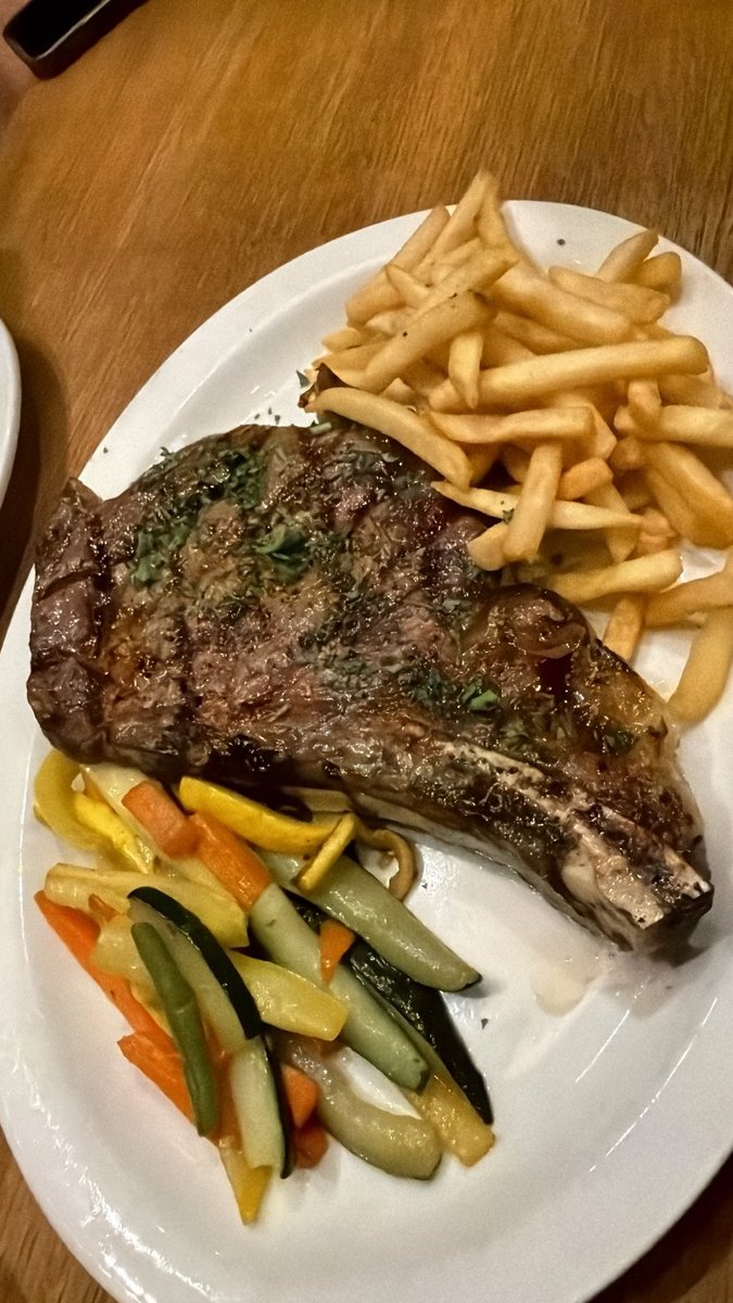 NuezYahoo's tweet photo. #gumolnin https://t.co/4KAfjL7LHB