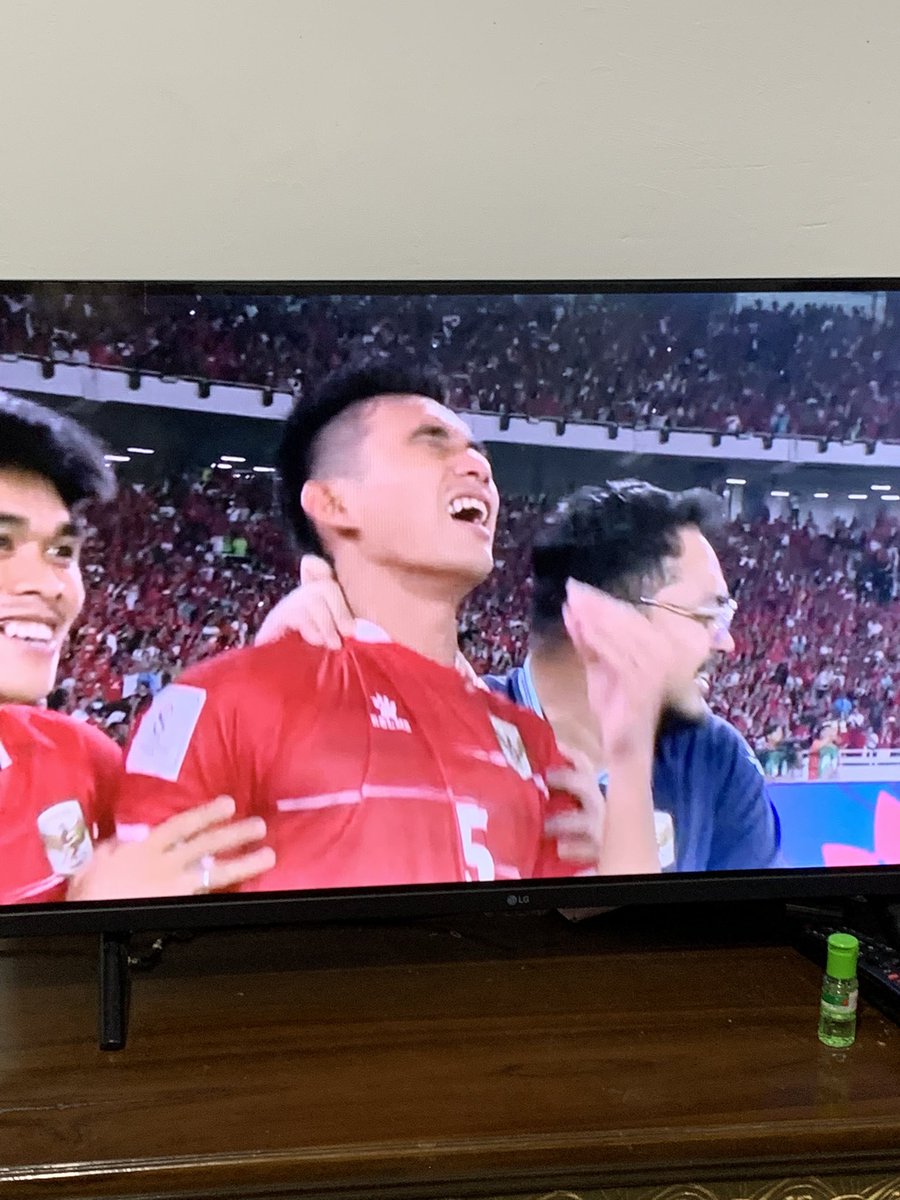 excoept's tweet photo. Ridhoo😭😭😭 https://t.co/ETaCYv6cNR