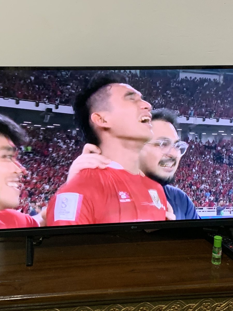 excoept's tweet photo. Ridhoo😭😭😭 https://t.co/ETaCYv6cNR