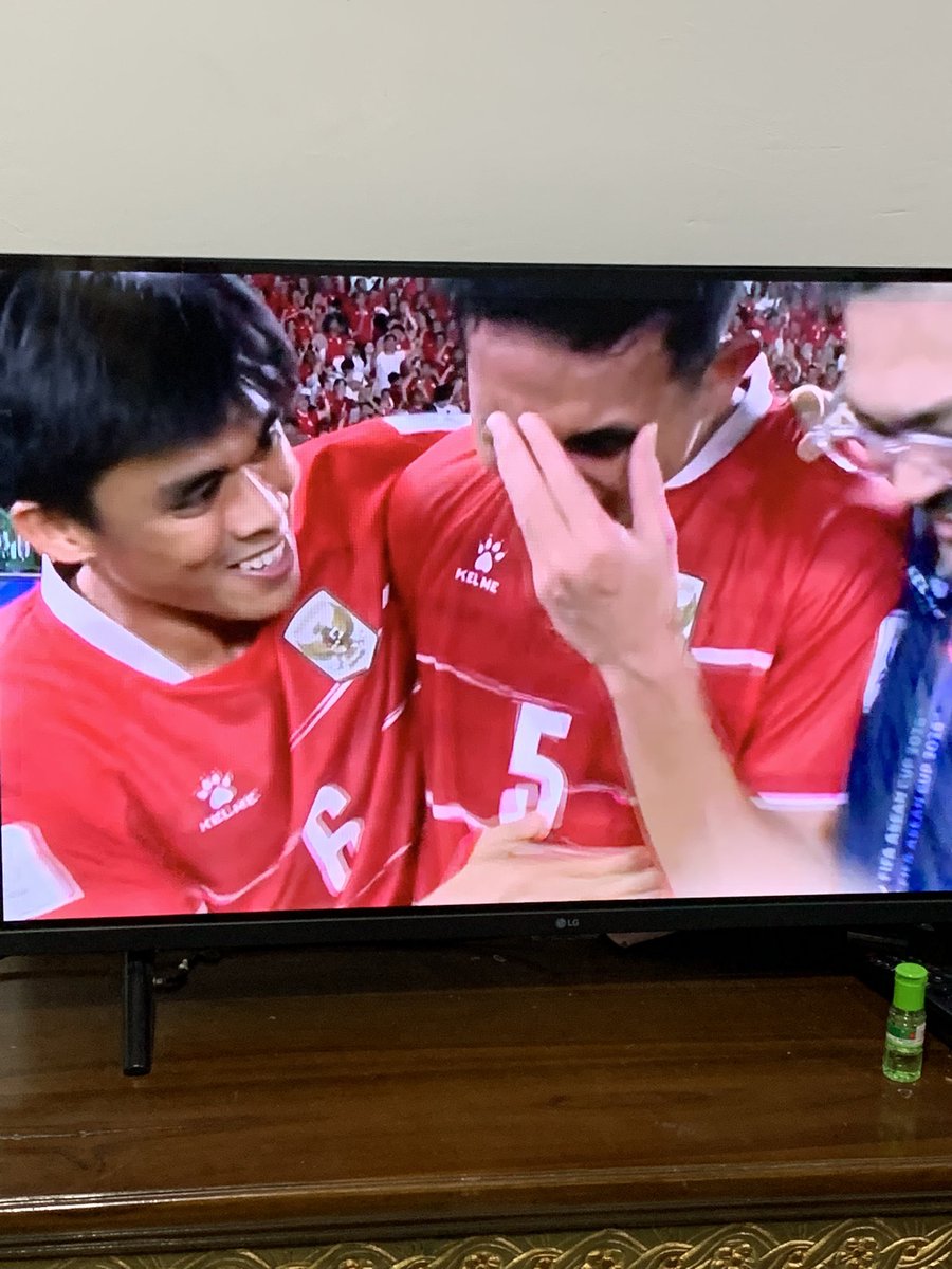 excoept's tweet photo. Ridhoo😭😭😭 https://t.co/ETaCYv6cNR