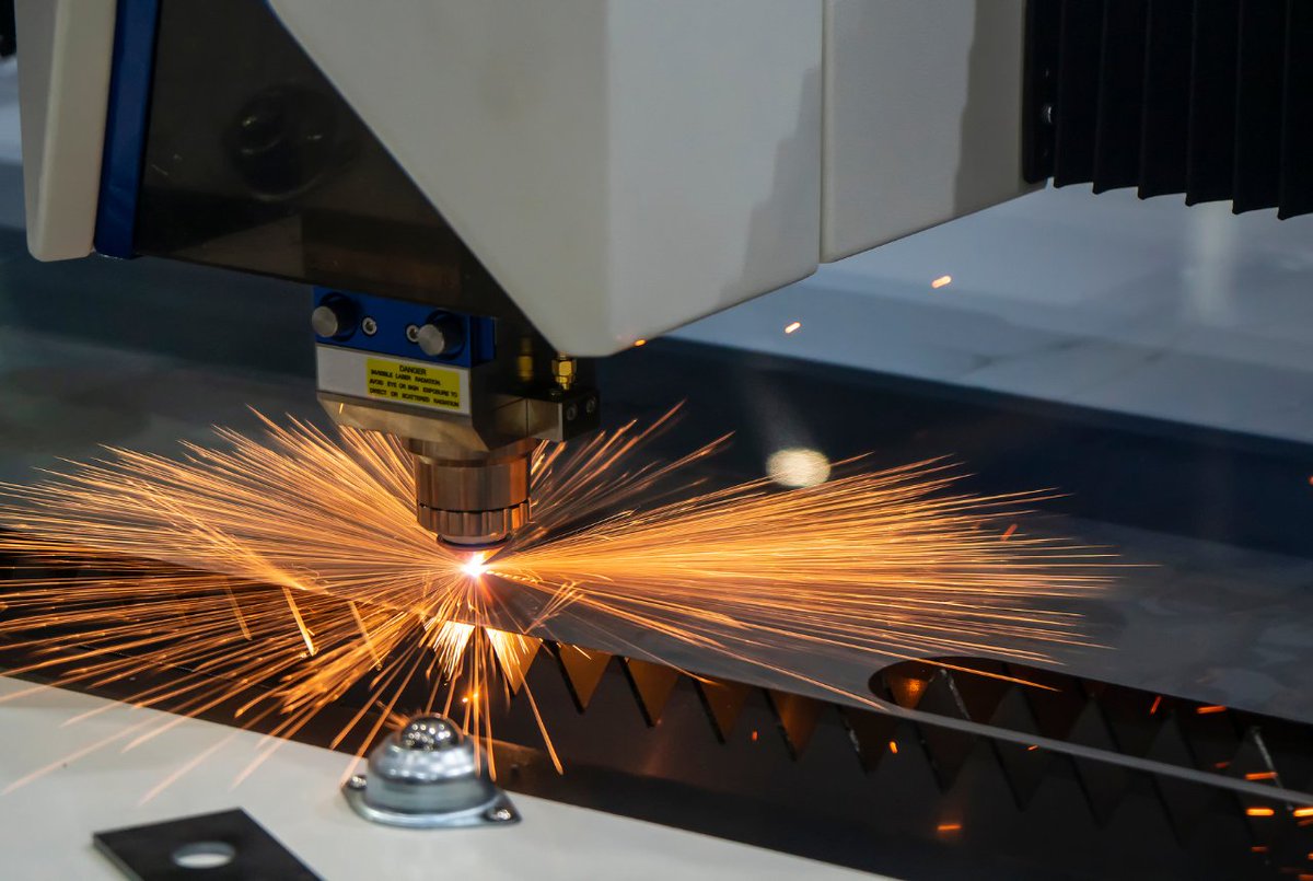 WileyMetal's tweet photo. Every laser spec sheet leads with speed. It's a real number, and it isn't the one that decides whether your parts show up on time. Speed describes a machine. Capacity describes a shop. 

🔗 https://t.co/Ix9SW8wERK 

#WileyMetal #LaserCutting https://t.co/rEby8ciu3a