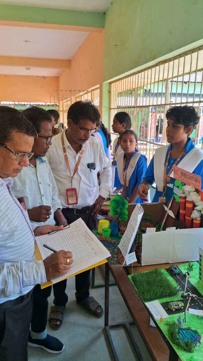 balugaonhs1949's tweet photo. School Level Science Exhibition
#SchoolLevelScienceExhibition
#ScienceExhibition
#ScienceForStudents
#YoungScientists
#ScienceAndInnovation
#InnovationInEducation
#LearningByDoing
#STEMEducation
#StudentInnovation
#ScienceProjects
#FutureScientists
#PMSHRI
#PMShriSchools https://t.co/AU0GTqsxRj