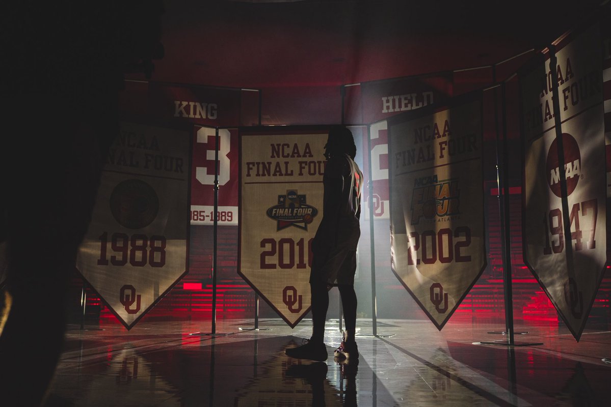 OU_MBBall's tweet photo. Hoops season 🔜 https://t.co/wQMQLJg8ex