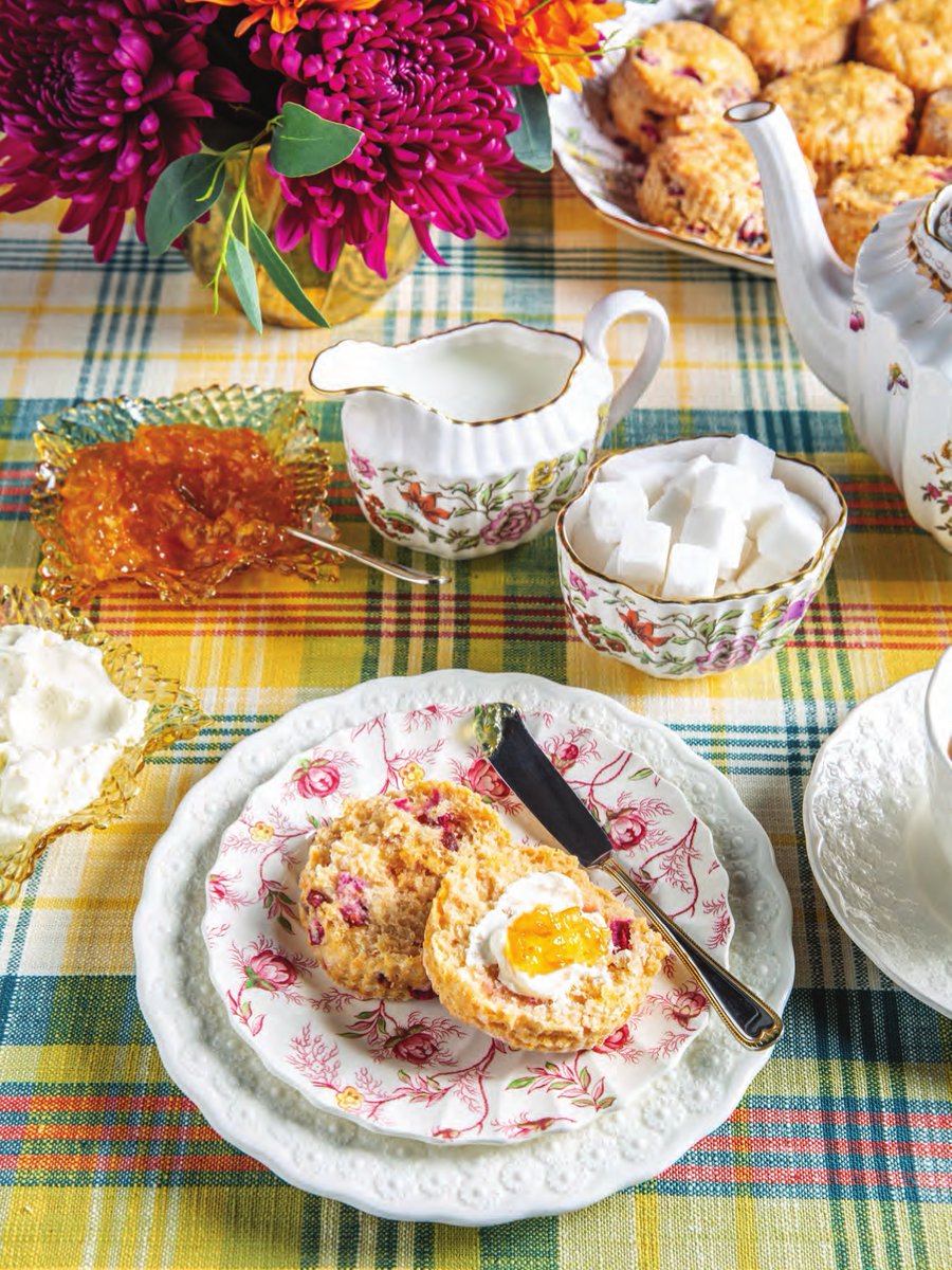 TeaTimeMag's tweet photo. Fresh cranberries impart vibrant fruity flavor to these delicious sweet potato scones that just so happen to be gluten free. For additional tang, Greek yogurt replaces the usual milk or buttermilk in the dough. Find the recipe at https://t.co/9WSy54WGCw. https://t.co/RJ2VUai7ot