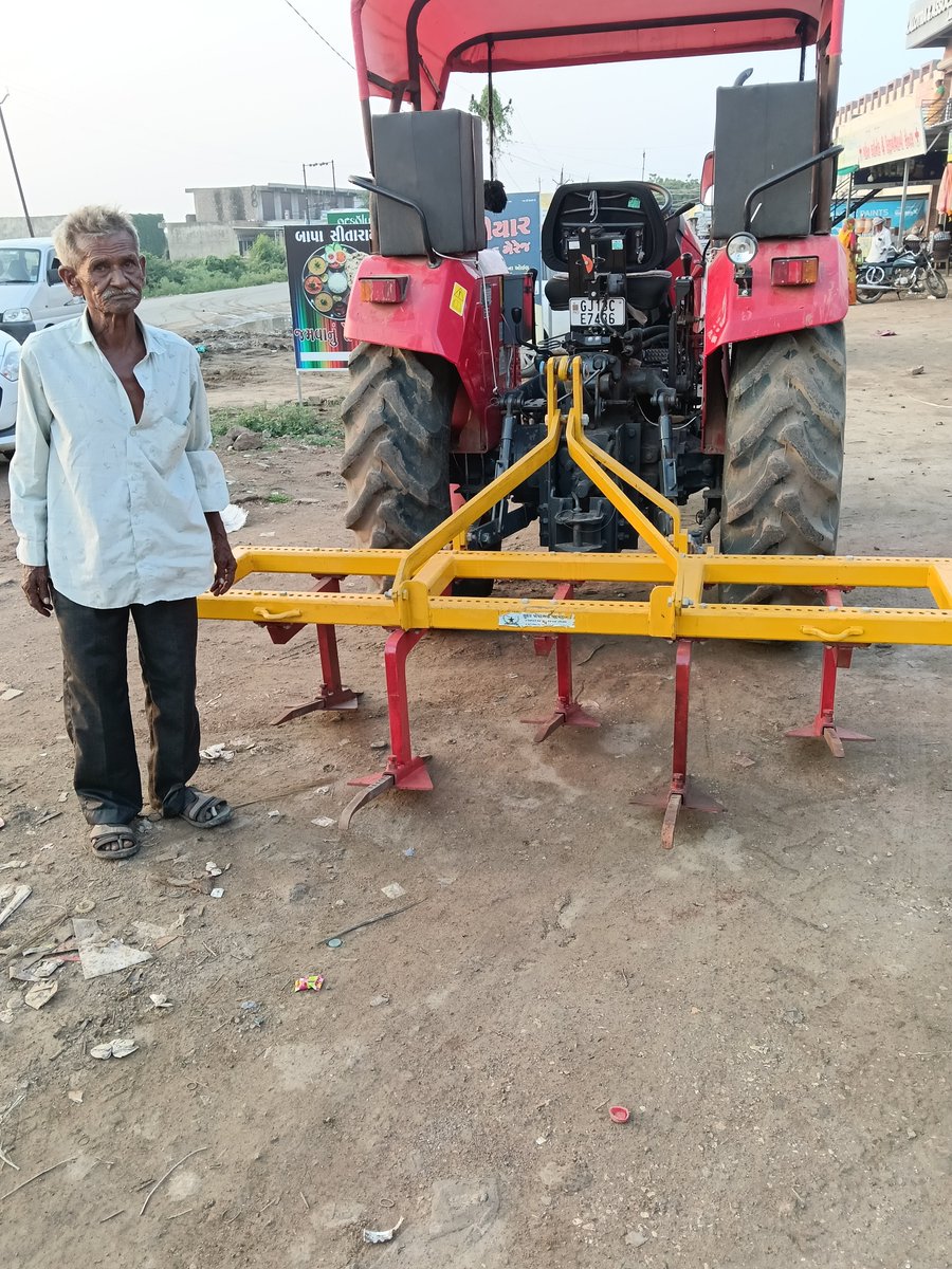GSSANOSARA's tweet photo. AGR -2 FM યોજના અંતર્ગત સીડ કમ ફર્ટિલાઈઝર ડ્રિલ ,પ્લાવ, કલ્ટીવેટર ઘટકનું સ્થળ વેરીફીકેશન કામગીરી હાથ ધરવામાં આવી.. https://t.co/8Ayjg89Dy3