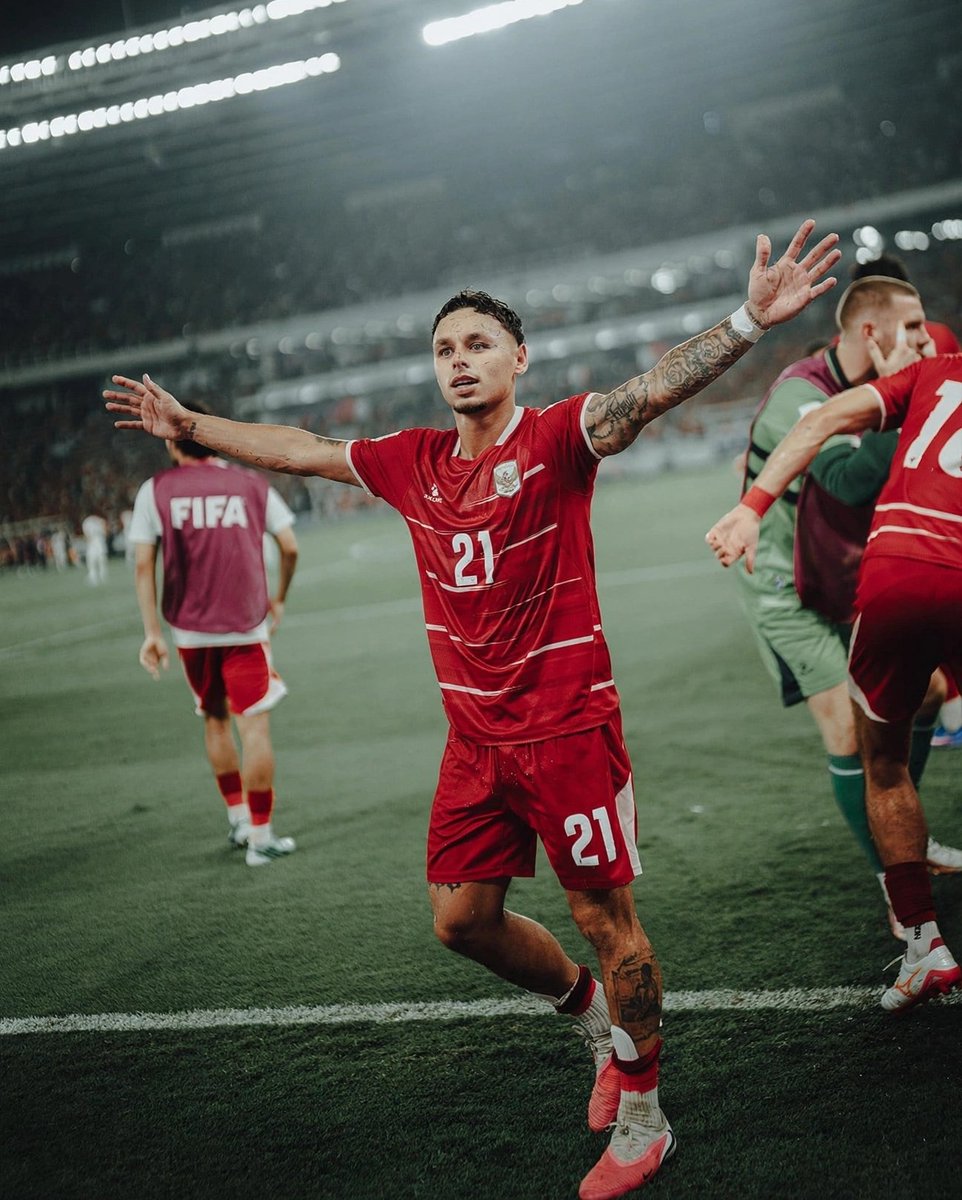 majo_lahraga's tweet photo. FIFA ASEAN Cup 2026
Final:
FT: Indonesia ๐ฎ๐ฉ vs Thailand ๐น๐ญ 2-2 (PK: 4-2)
Gol:
๐ฎ๐ฉ:
Dean James '84
Elkan Baggott '116
๐น๐ญ:
Iklas Sanron '87
Peeradol Charamrasamee '112
Timnas Indonesia ๐ฎ๐ฉ juara !!!!
#FIFAASEANCup2026
#TimnasIndonesia
#TimnasDay
#GeloraBungKarno
#SalamOlahraga https://t.co/2yIc2NJlMM