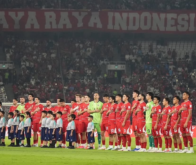 FaktaSepakbola's tweet photo. 🏆 SEJARAH TERCIPTA, PENANTIAN BERAKHIR! 🇮🇩

Indonesia akhirnya menuntaskan perjalanan panjang menghadapi Thailand. Garuda pernah kalah di final SEA Games 1997 dan final Piala Tiger 2002. Di Piala AFF, Indonesia juga gagal pada final 2000, 2016, dan 2020.

Titik balik hadir di SEA Games 2023. Indonesia mengalahkan Thailand di final dan mengakhiri puasa medali emas selama 32 tahun.

Kini, kemenangan atas Thailand di level senior pada FIFA ASEAN Cup 2026 melengkapi perjalanan tersebut. Indonesia sekaligus mencatat sejarah sebagai juara perdana FIFA ASEAN Cup. 🇮🇩