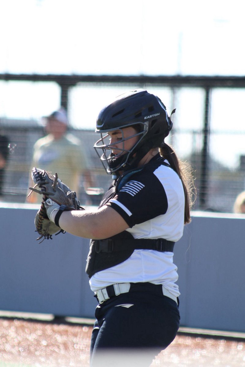 audreydolter6's tweet photo. A week full of work-
• Monday: Catching work 
• Tuesday:@BombersIL2030 practice
• Wednesday: Hitting lesson 
• Thursday: @BombersIL2030 practice
• Friday: Hitting and driving to Springfield
• Saturday &amp; Sunday: @PremierFSB showcase https://t.co/7k7gRjwtJ8