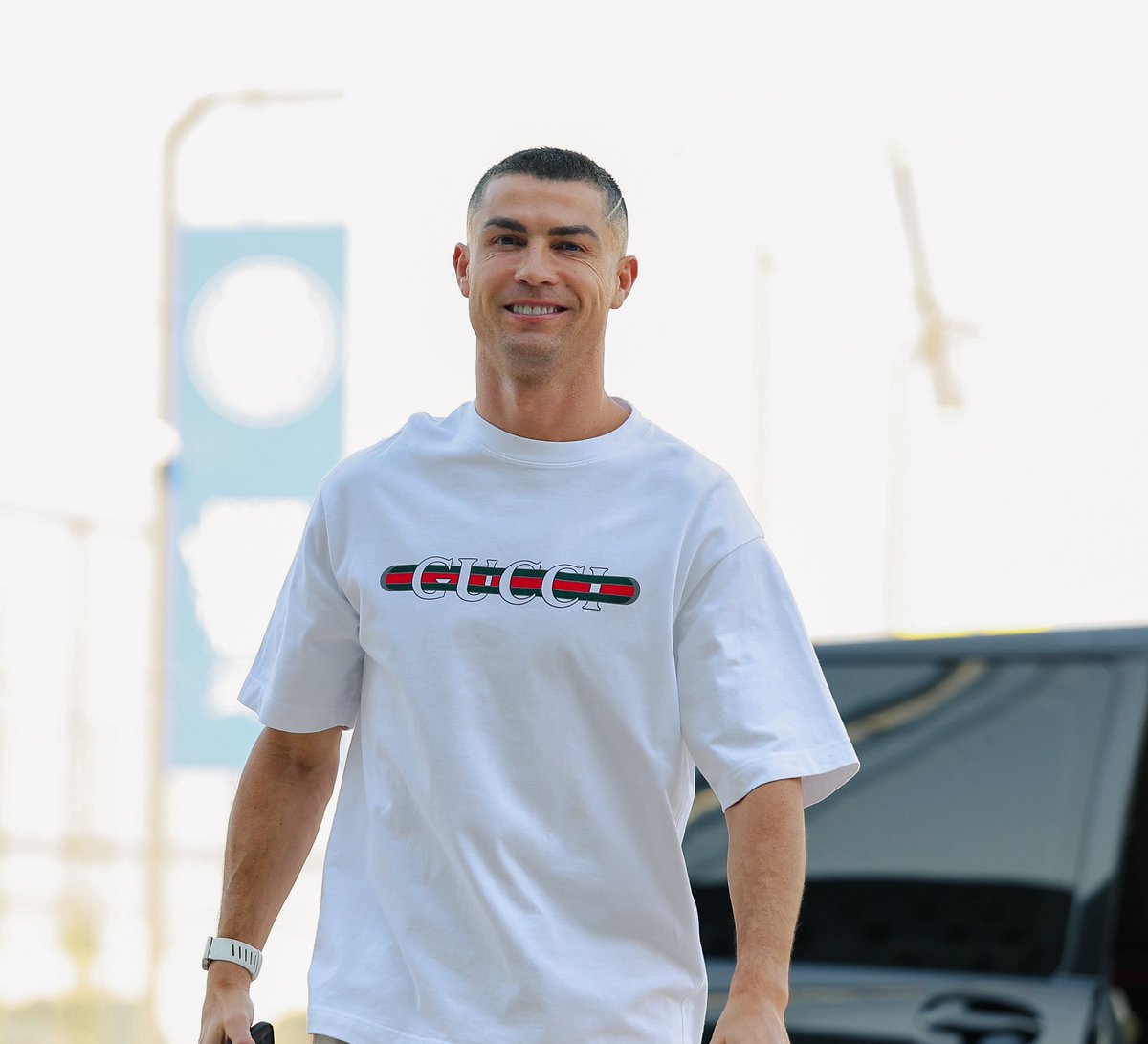 ihamd78's tweet photo. Cristiano Ronaldo is back in Riyadh.

#cristiano #ronaldo #football https://t.co/6Ak4IwApYb