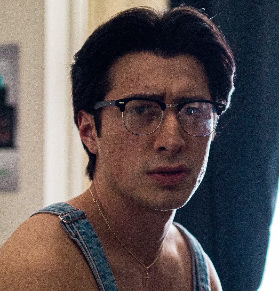 _filmcrave's tweet photo. New look at Hudson Williams in ‘YAGA’. 📷

The series follows a private detective who investigates the disappearance of Henry Park, the heir to a commercial fishery.

Premiering October 23 on Crave. https://t.co/egMJhtUIZL