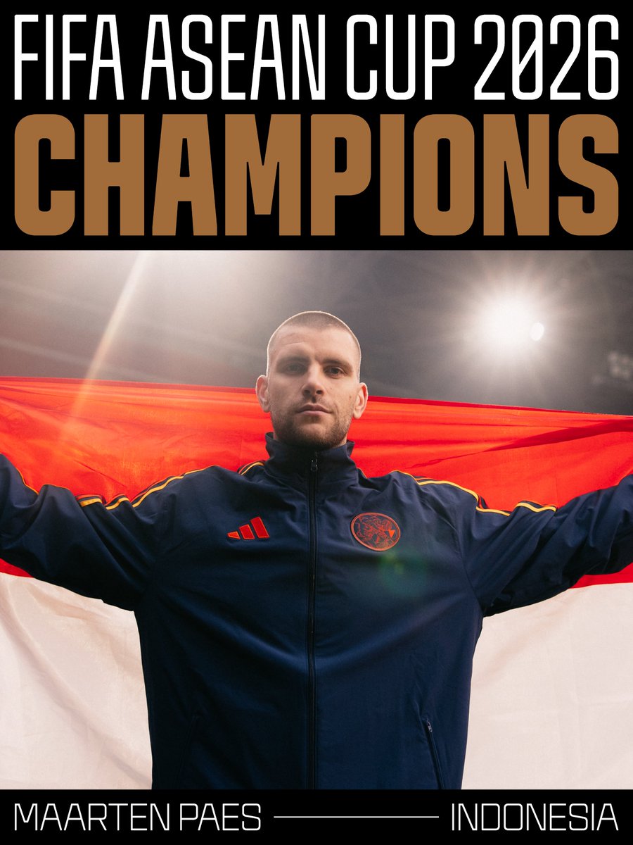 AFCAjax's tweet photo. Indonesia are the champions of the FIFA ASEAN CUP! 🏆

Congratulations, @MaartenPaes30 &amp; @TimnasIndonesia ! 🤍♥️🤍 https://t.co/WCTyT3bkRW