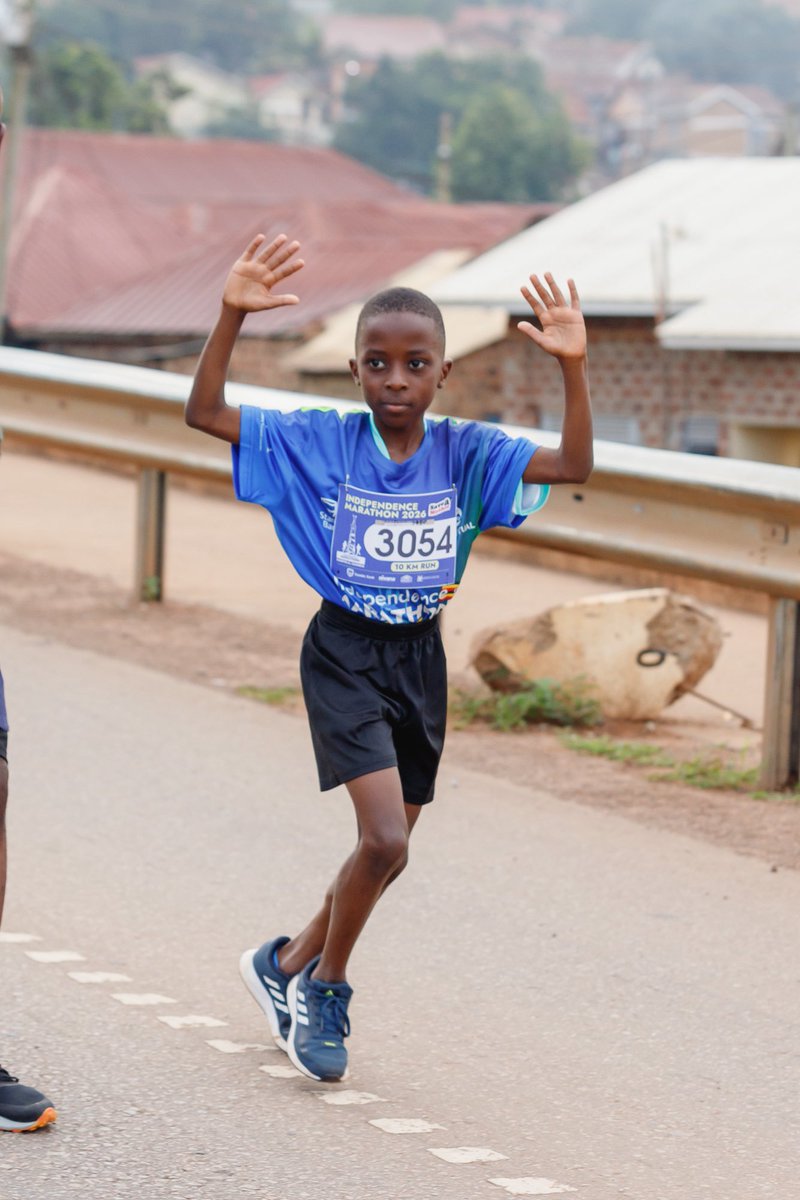 rkabushenga's tweet photo. This is the kind of running experience we at @imarathonug want to see. Those whose best years are ahead of them investing in a healthier lifestyle earlier on. There will be more moments like this on Sunday October 3rd, 2027 on the Northern By Pass. We know our partners are committed to making this happen. Let us continue to #SaveAMother
@stanbicug