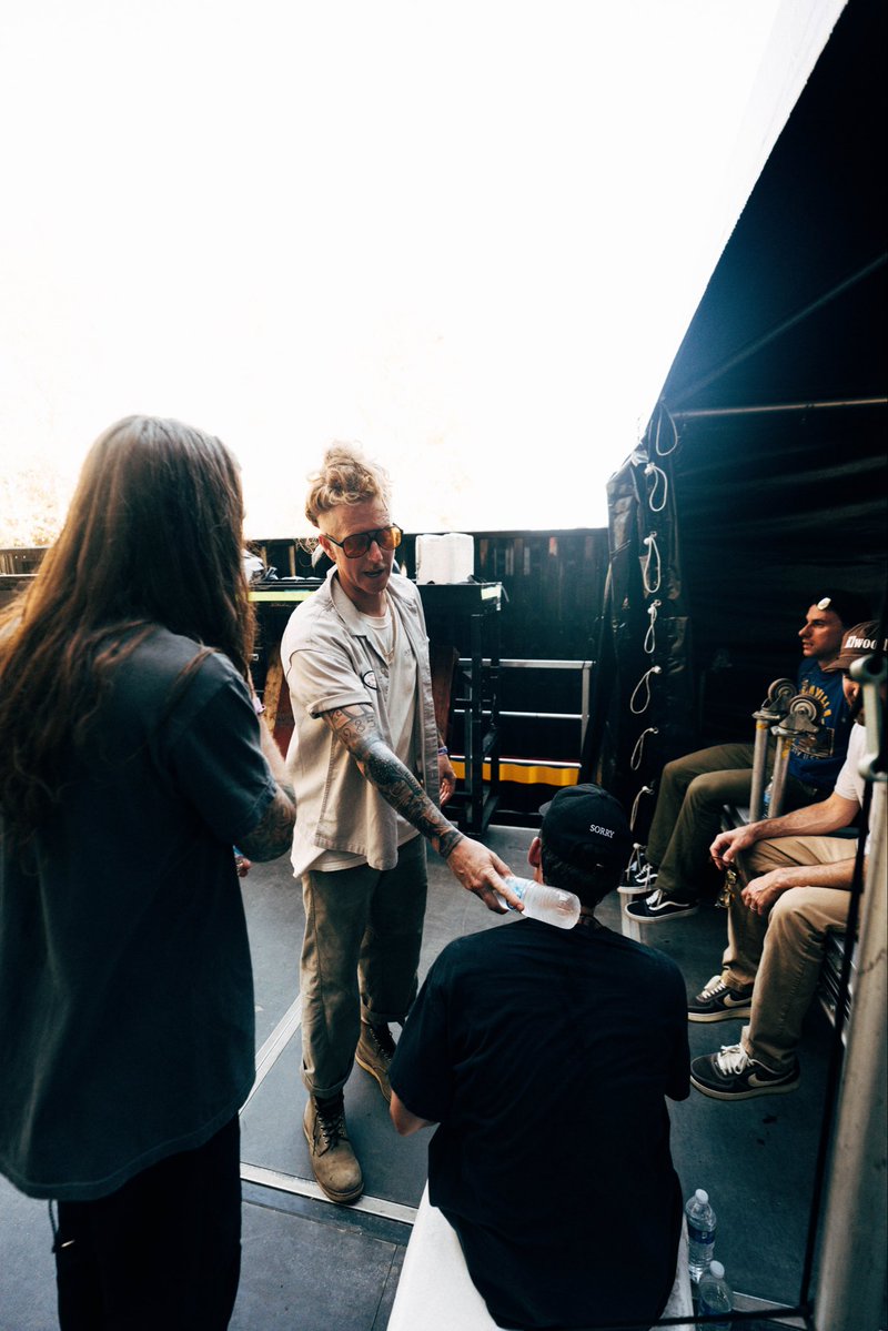 maydayparade's tweet photo. And just like that… that’s a wrap on 2026, at least as far as live gigs go. 🤘

@AFTERSHOCKSAC, thank you for sending us off with one hell - it was, in fact, that hot! - of a final show. We’ll be thinking about this one until we’re back at it again. �� https://t.co/lNI4dfoE2L